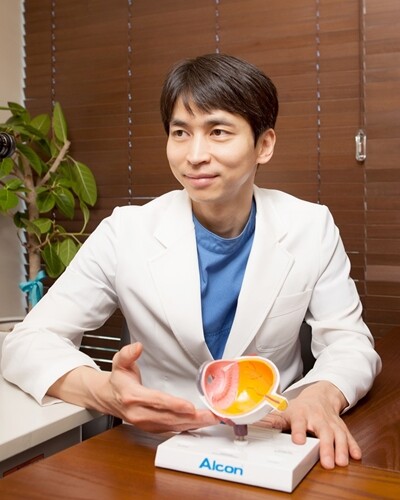 [건강 칼럼] 백내장 수술 시기, 언...